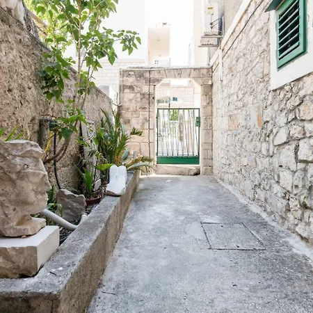 Zerubave *